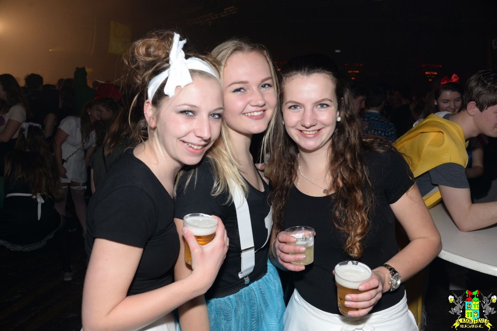 ../Images/Het Opwarmbal 397.jpg